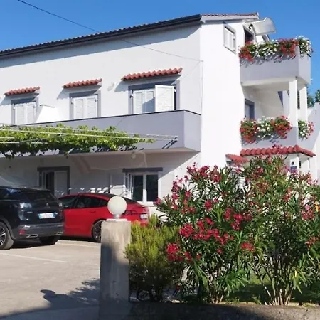 Katy Apartamento Šilo